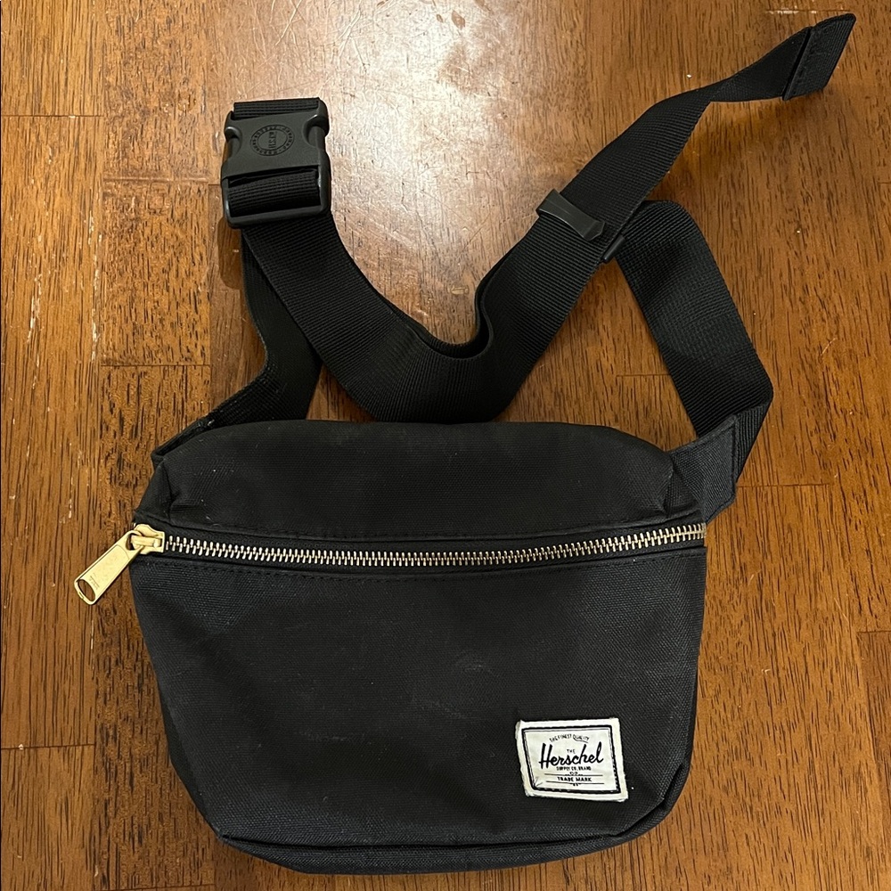 Herschel Supply Company- Fifteen Waist Pack 2.0L, Black